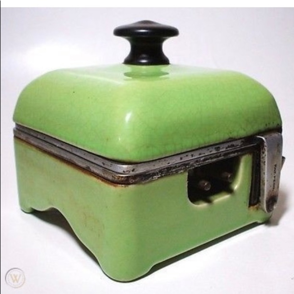 Vintage 1930’s Toaster.